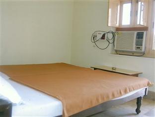 V.K. Hotel พุชการ์ ภายนอก รูปภาพ